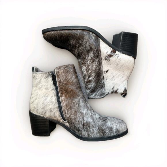 MYRA HAIR ON HIDE & HAND TOOLED WESTERN RODEO BOOTS SIZE 7 BOHO - Picture 1 of 9